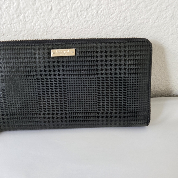 KATE SPADE Large Leather Wallet Black Grey Houndstooth Print Zip Around - Picture 2 of 16